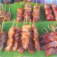 หมูปิ้งกกยาง
