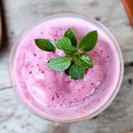 ใครขายไข่ไก่ Egg Sell By Who Art&craft Cafe‘ (slow Bar)