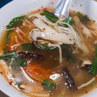 เจ๊แดงสามย่าน ส้มตำ คอหมูย่าง เทอร์มินอล 21 พระราม 3