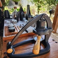 ใครขายไข่ไก่ Egg Sell By Who Art&craft Cafe‘ (slow Bar)