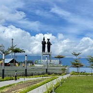 บรรยากาศ Lake Toba, North Sumatra
