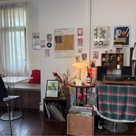 Knock Knock Cafe & Bar -