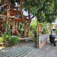 ใครขายไข่ไก่ Egg Sell By Who Art&craft Cafe‘ (slow Bar)