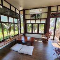 ใครขายไข่ไก่ Egg Sell By Who Art&craft Cafe‘ (slow Bar)