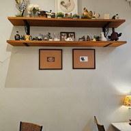 The Hen Coffee House