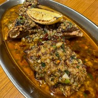 แคนทีน ไนน์ทีน Sathu Pradit