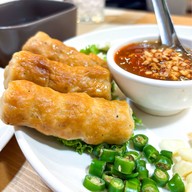 แดงแหนมเนือง Paseo เดอะ พาซิโอ พาร์ค กาญจนาภิเษก