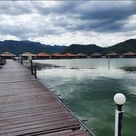 อนันตาริเวอร์ฮิลล์ รีสอร์ท