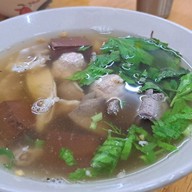 เมนูของร้าน ศิริ ต้มเลือดหมูหาดใหญ่ -