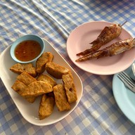 ยำปู L&B Pattaya