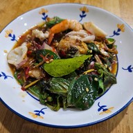 เมนูของร้าน ครัวบ้านเปิ้ล