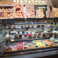 หน้าร้าน The Baker Tops Rama 2