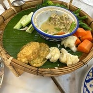 April's Brasseries -