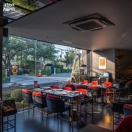 บรรยากาศ My Wine My Somtum