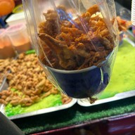 ไก่เขย่าไก่ทอด หาดวอน