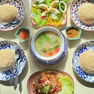 หอมสุข ข้าวมันไก่สิงคโปร์ ปัตตานี หอมสุขข้าวมันไก่สิงคโปร์ ฮาลาล