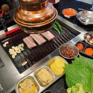 เมนูของร้าน Nice Two Meat U Central World