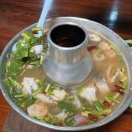 เล็กเสี่ยวหงส์