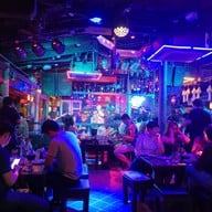 The Good View Bar And Restaurant เชียงใหม่