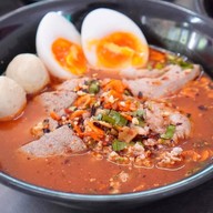 สมใจ ก๋วยเตี๋ยวต้มยำ หนองฮ่อ