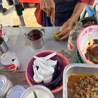 คุณป้าน้ำชง BTS สนามเป้า Exit 3