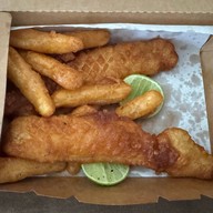 Fast Eddy's Burgers ถนนลาดปลาเค้า