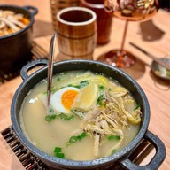 เมนูของร้าน Lady 13 Kitchen