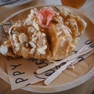 เมนูของร้าน The Hidden Falls ในสวนลับ