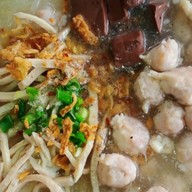 ก๋วยจั๊บญวนฝ้ายท็อปC4เคหะบางพลี(เส้นเหนียวนุ่ม)