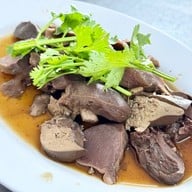 เมนูของร้าน ฉั่วเจียบง้วน ห่านพะโล้ท่าดินแดง