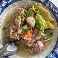 เกี๊ยวปลานายเคี้ยม