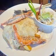 The Deck by the river โรงแรมอรุณเรสซิเด้นท์