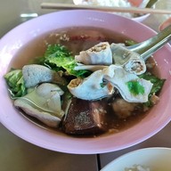 เมนูของร้าน นายดอนต้มเลือดหมู