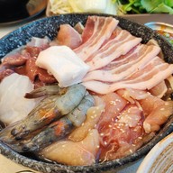 เมนูของร้าน นักล่าหมูกระทะ Victory Hub