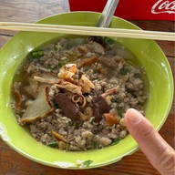 เมนูของร้าน ก๋วยเตี๋ยวหมูซอย 12 (หนองข้างคอก)