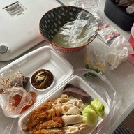 ข้าวมันไก่ลือชา