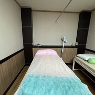 คลินิก อาจารี แพทย์แผนจีน