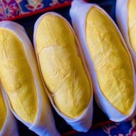 คาเฟ่  นางฟ้า  น้ำผลไม้สดปั่น  ทุเรียน ของดอง ตลาดแกรนด์ อยุธยา