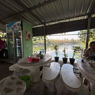 ก๋วยเตี๋ยวหมูซอย 12 (หนองข้างคอก)