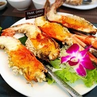 Paak Dang Restaurant