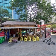 บรรยากาศ ส้มตำห้าแยกxสี่พระยา