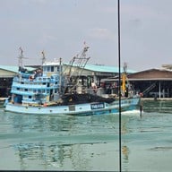 บรรยากาศ Laemcharoen Seafood ระยอง