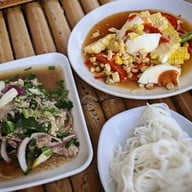 ส้มตำห้าแยกxสี่พระยา