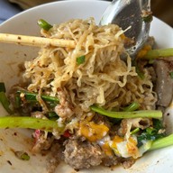 ข้าวต้มแห้งคุณนิด สาขาหลัก โชคชัย 4