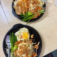 เมนูของร้าน ผัดไท นรกแตก กรุงธนบุรี