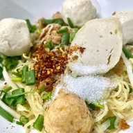 เมนูของร้าน ก๋วยเตี๋ยวลูกชิ้นปลา บ้านหม้อ(เจงคุง)
