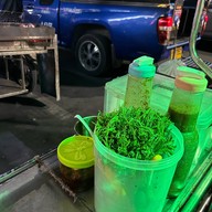 แจ็คหมึกช็อตยำหอยนางรม