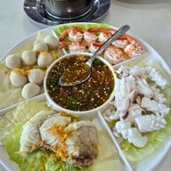 เมนูของร้าน Laemcharoen Seafood ระยอง