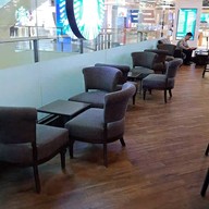 บรรยากาศ Starbucks ซีคอนสแควร์