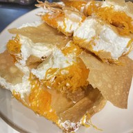 Rogu Roti at Jing Jai Village 
โรกุ โรตี สาขา จริงใจวิลเลท โรกุ โรตี สาขา จริงใจวิลเลท